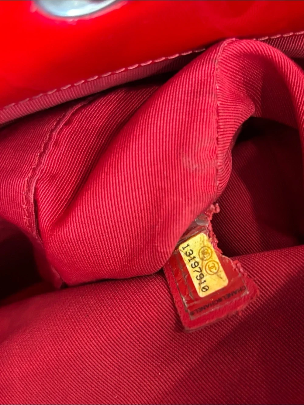 SALE🚨 Authentic Chanel bag - Picture 7 of 10